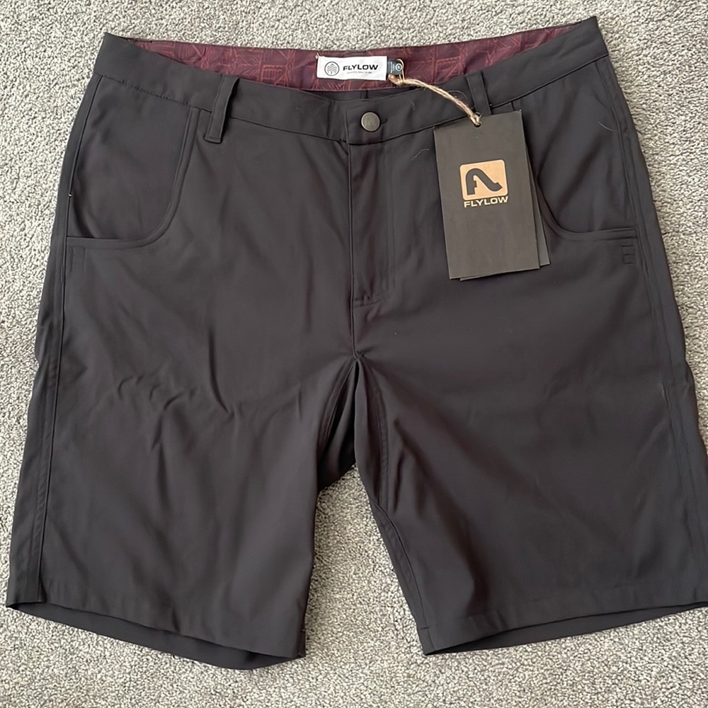 Fly Low Hot Tub 9.5”Bike a short Charcoal Size Large